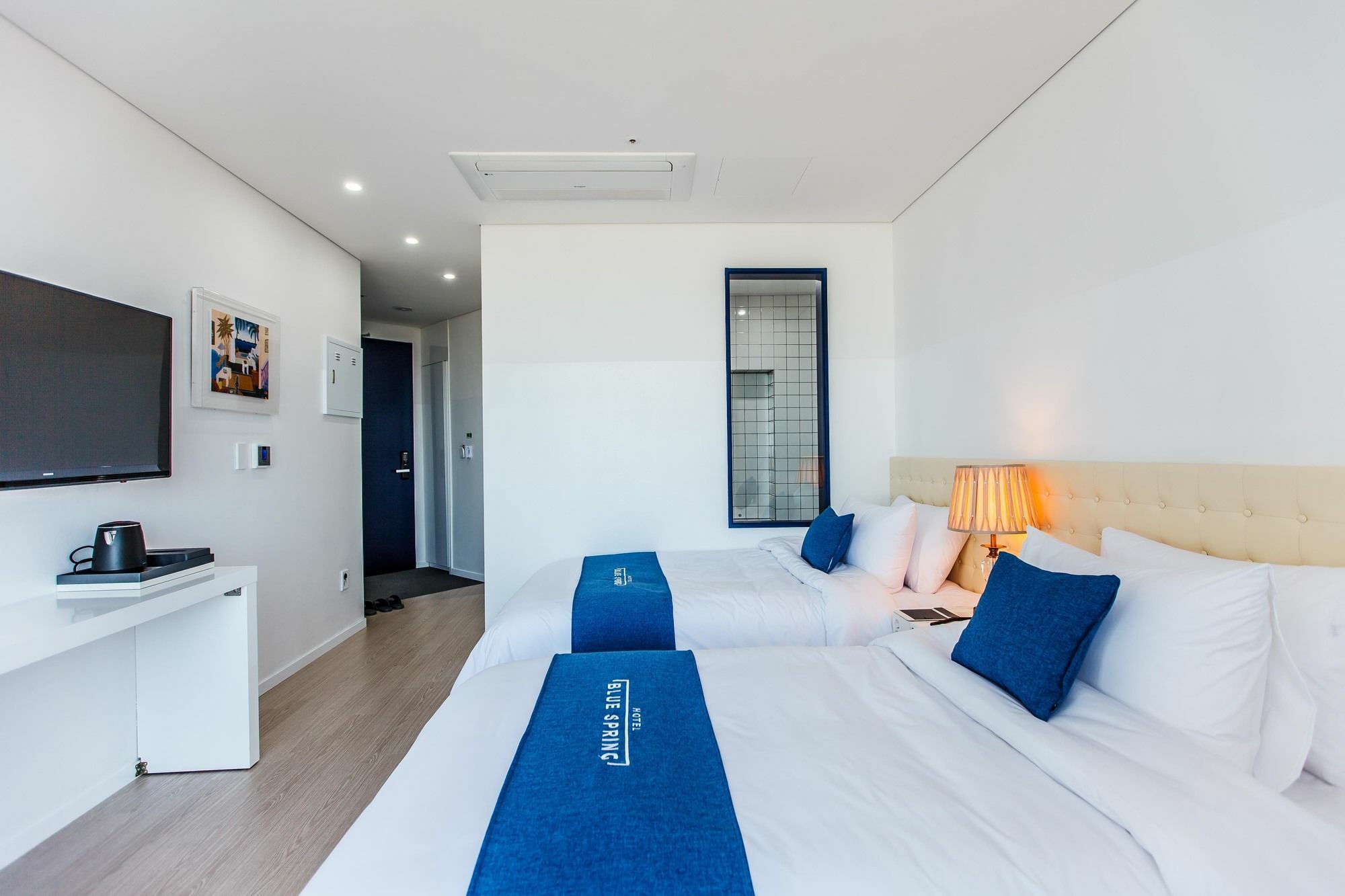 บลูสปริง บูทิก โฮเต็ล Hotel เมืองเชจู ภายนอก รูปภาพ