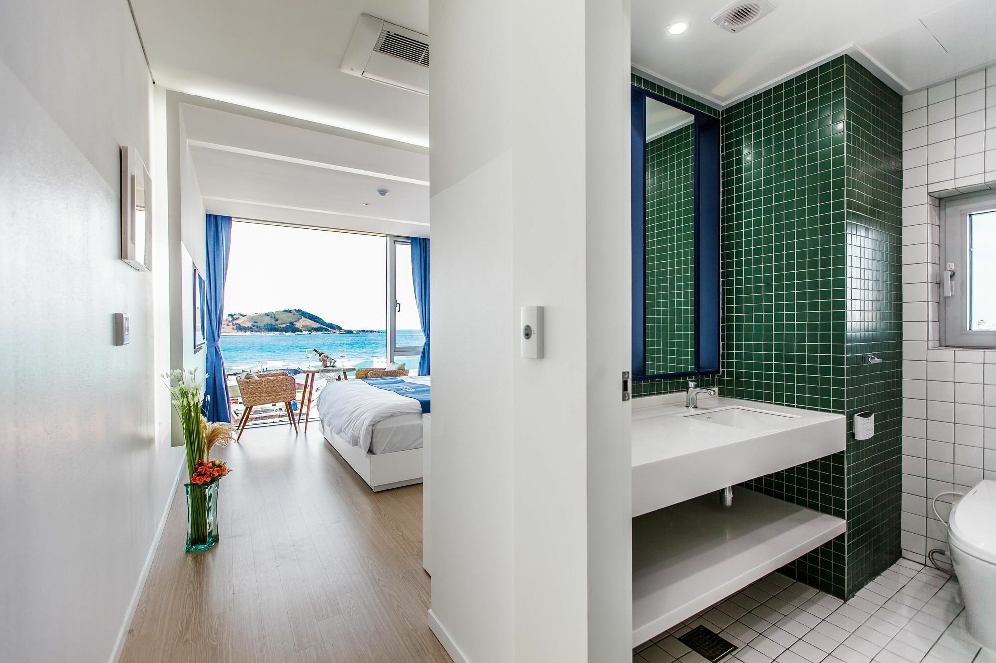 บลูสปริง บูทิก โฮเต็ล Hotel เมืองเชจู ภายนอก รูปภาพ